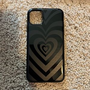 black hearts velvet caviar iphone 11 pro max case